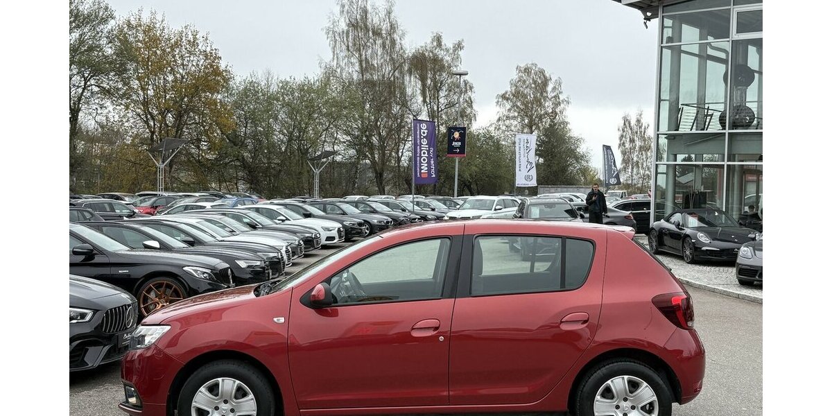 Dacia Sandero II 1.0 Comfort BT/KLIMA/TEMPOMAT/1.HAND 36.512 km 6.900 &euro; Villingen-Schwenningen 78054