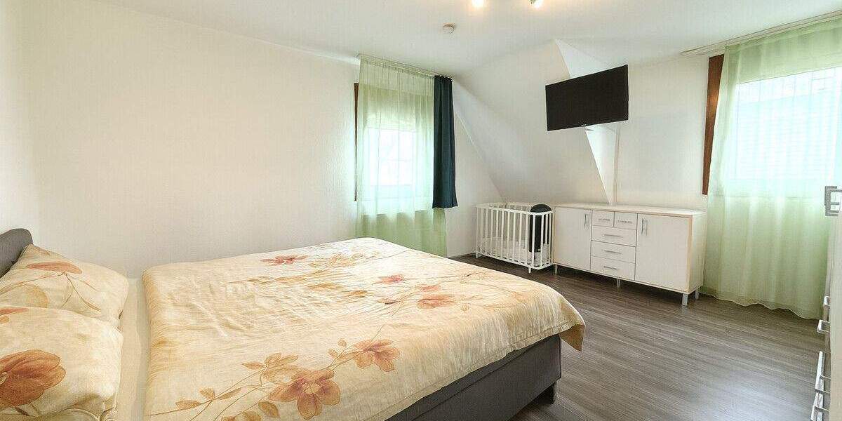 Einfamilienhaus Wellendingen - 5 Zimmer, 128 m&sup2;, 248.000&euro; | Angebot:25742623