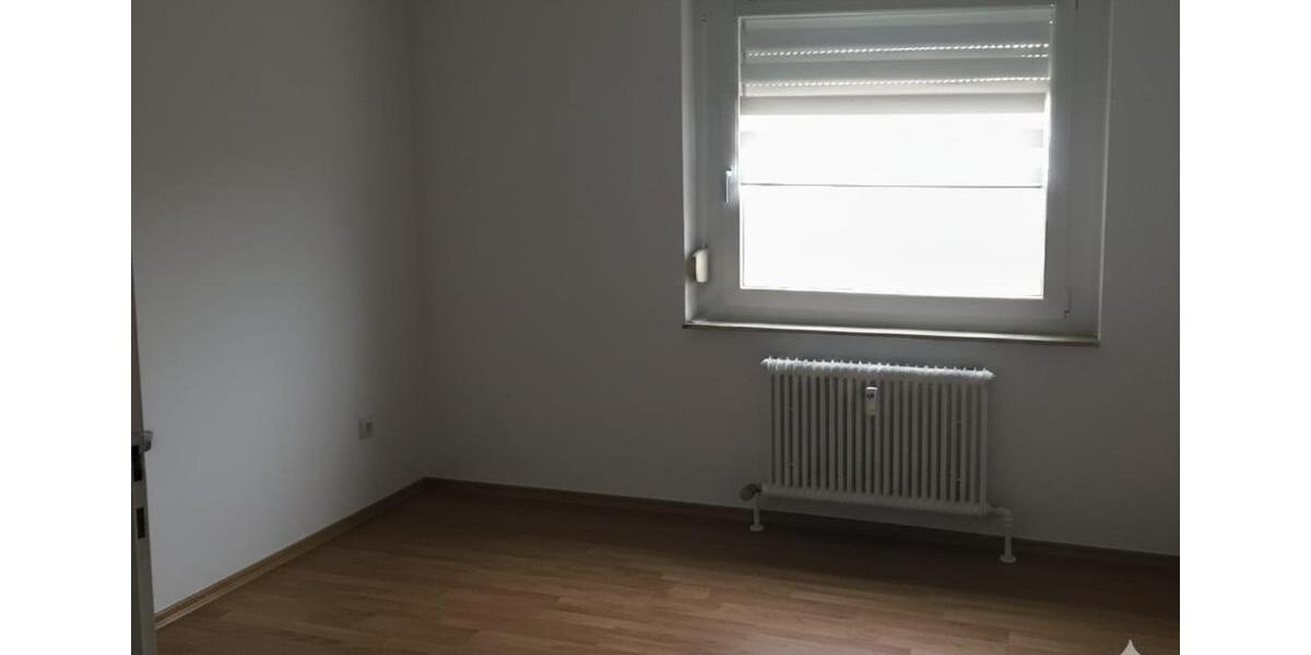 Etagenwohnung Sankt Georgen im Schwarzwald - 3 Zimmer, 75 m&sup2;, 165.000&euro; | Angebot:25048804