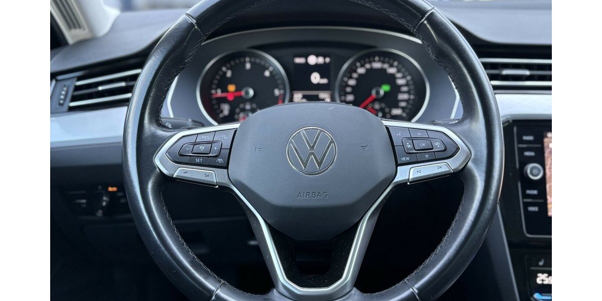 VW Passat 2.0 TDI Variant Business NAVI/KAMERA/ACC 189.309 km 16.900 &euro; Villingen-Schwenningen 78054