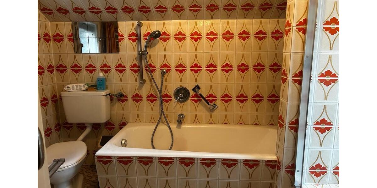 Mehrfamilienhaus, Wohnhaus Triberg im Schwarzwald - 300.000&euro; | Angebot:25843661