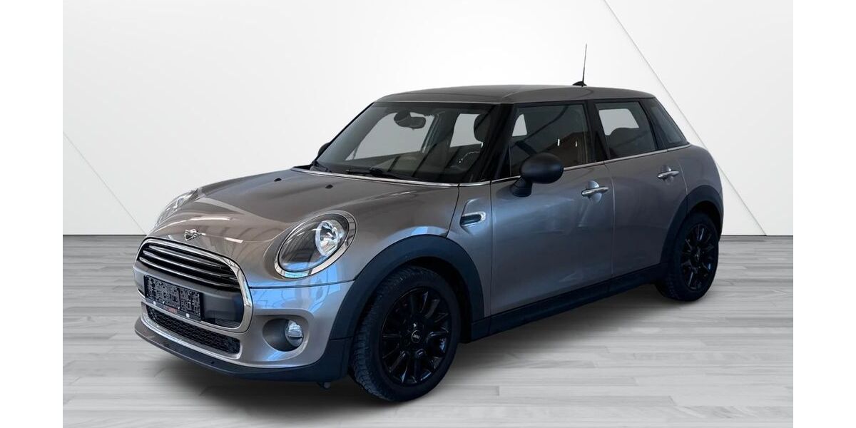 Mini One Clubman 141.500 km 9.490 &euro; Bad Dürrheim 78073