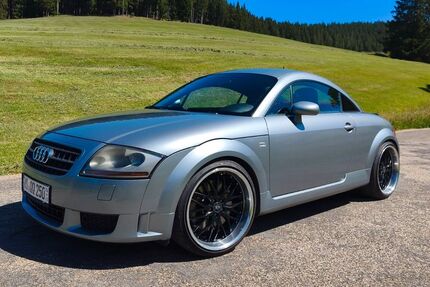 Audi TT 124.350 km 18.800 &euro; Furtwangen Im Schwarzwald 78120