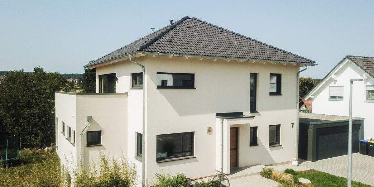Einfamilienhaus Friedenweiler / Rötenbach Rötenbach - 7 Zimmer, 194 m&sup2;, 825.000&euro; | Angebot:25772009