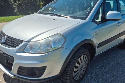 Suzuki SX4 149.900 km 7.300 &euro; Titisee-Neustadt 79822