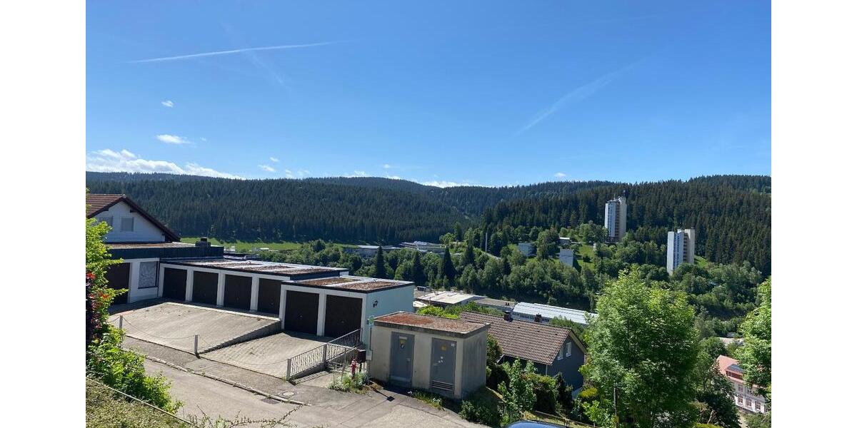 Doppelhaushälfte Furtwangen im Schwarzwald - 8 Zimmer, 150 m&sup2;, 298.000&euro; | Angebot:27053634