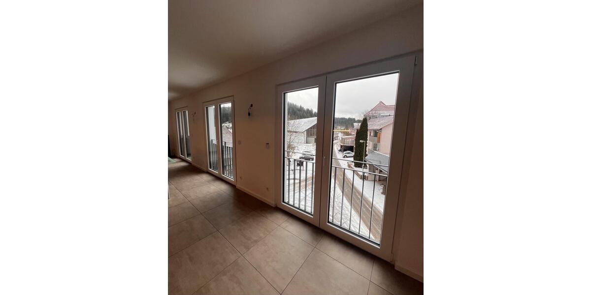 Etagenwohnung Gütenbach - 3 Zimmer, 90 m&sup2;, 900&euro; | Angebot:25840441