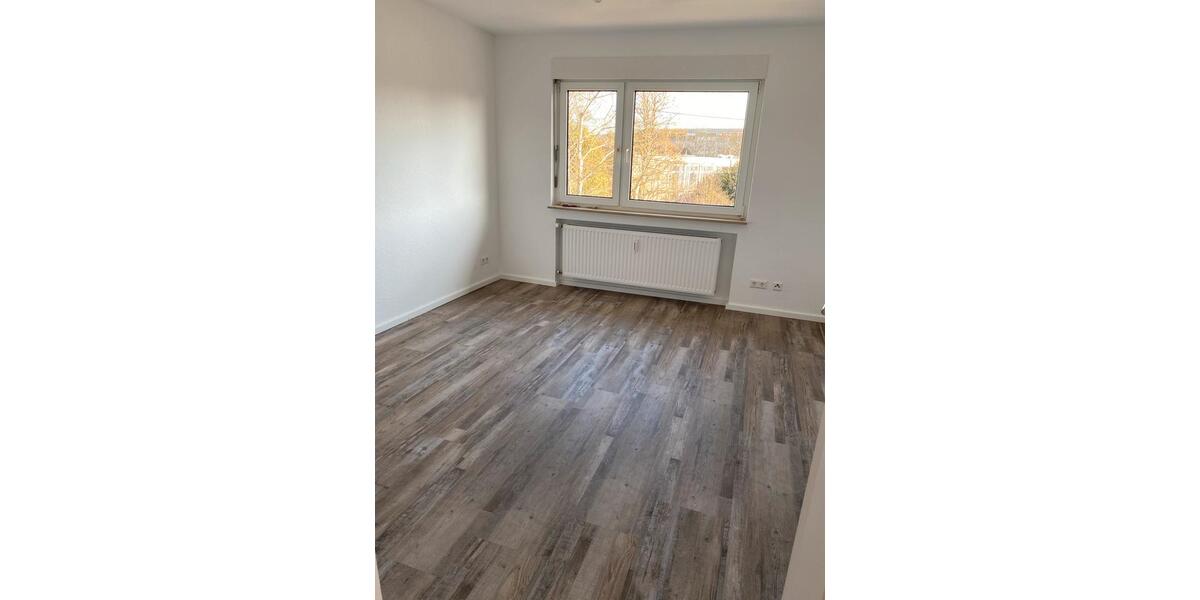 Etagenwohnung Villingen-Schwenningen Schwenningen - 4 Zimmer, 96 m&sup2;, 1.232&euro; | Angebot:25395864