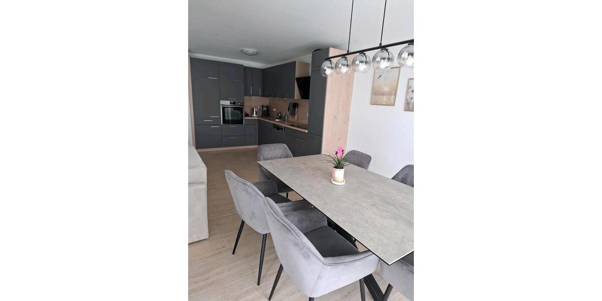 Etagenwohnung Spaichingen - 3 Zimmer, 95 m&sup2;, 1.410&euro; | Angebot:25932458