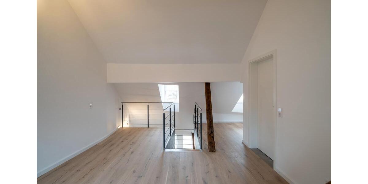 Maisonettenwohnung Villingen-Schwenningen Schwenningen - 4 Zimmer, 128 m&sup2;, 1.344&euro; | Angebot:26099167