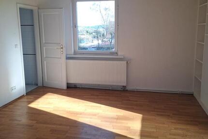 Wohnung Villingen-Schwenningen Schwenningen - 4 Zimmer, 104 m&sup2;, 550&euro; | Angebot:25427417
