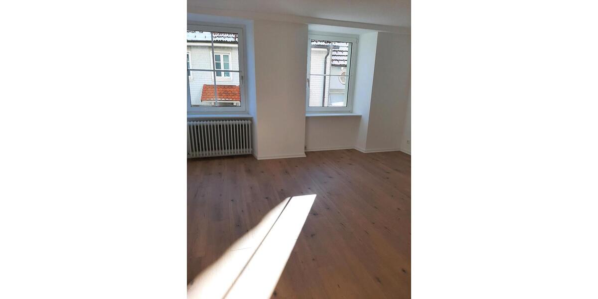 Etagenwohnung Sankt Georgen im Schwarzwald - 4 Zimmer, 128 m&sup2;, 1.000&euro; | Angebot:26587028