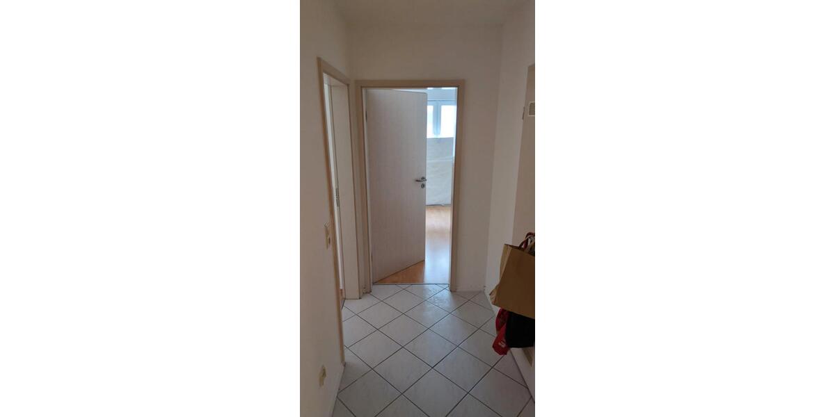 Erdgeschoßwohnung Villingen-Schwenningen Kopsbühl - 8 Zimmer, 56 m&sup2;, 650&euro; | Angebot:26595171