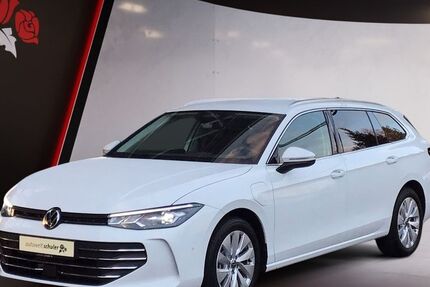 VW Passat Variant 25.000 km 33.949 &euro; Villingen-Schwenningen 78052