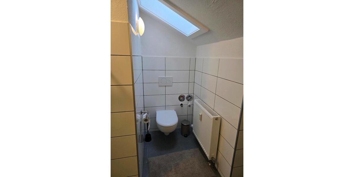 Dachgeschoßwohnung Oberndorf am Neckar - 2 Zimmer, 38 m&sup2;, 750&euro; | Angebot:25340824