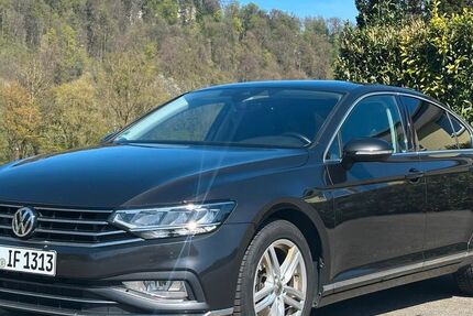 VW Passat 154.000 km 17.900 &euro; Löffingen 79843
