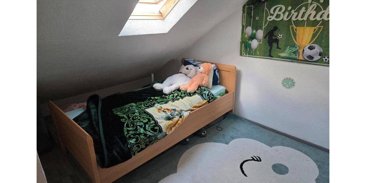Doppelhaushälfte Villingen-Schwenningen Schwenningen - 8 Zimmer, 164 m&sup2;, 370.000&euro; | Angebot:27201650