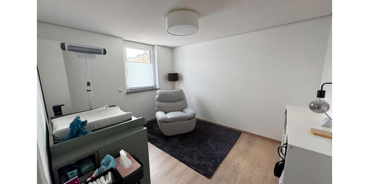 Etagenwohnung Tuttlingen - 4 Zimmer, 99 m&sup2;, 380.000&euro; | Angebot:25998854