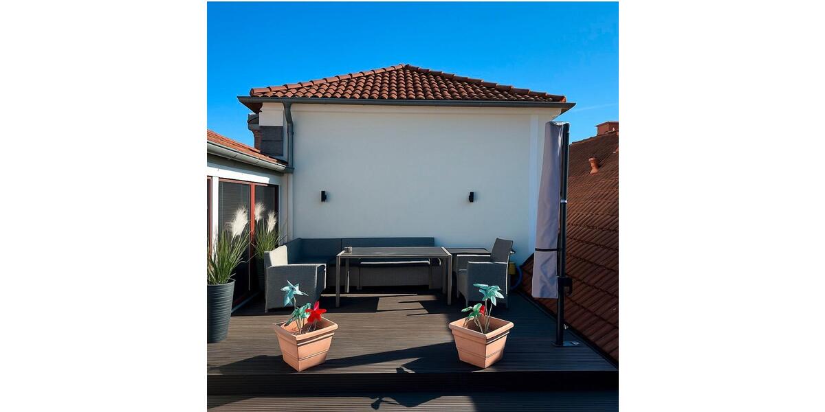 Dachgeschoßwohnung Villingen-Schwenningen Schwenningen - 4 Zimmer, 128 m&sup2;, 239.000&euro; | Angebot:26378749