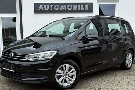 VW Touran 49.700 km 27.479 &euro; Königsfeld 78126