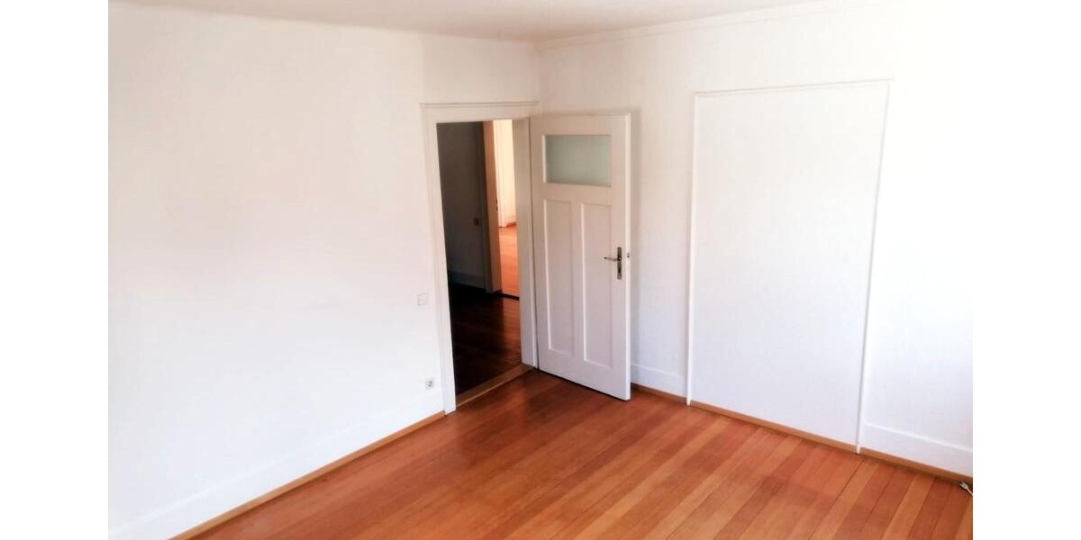 Etagenwohnung Villingen-Schwenningen Schwenningen - 3 Zimmer, 89 m&sup2;, 850&euro; | Angebot:26223645
