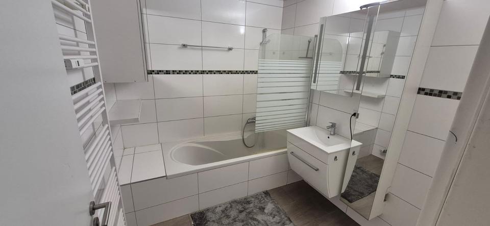 Etagenwohnung Villingen-Schwenningen Schwenningen - 3 Zimmer, 105 m&sup2;, 1.000&euro; | Angebot:25754363