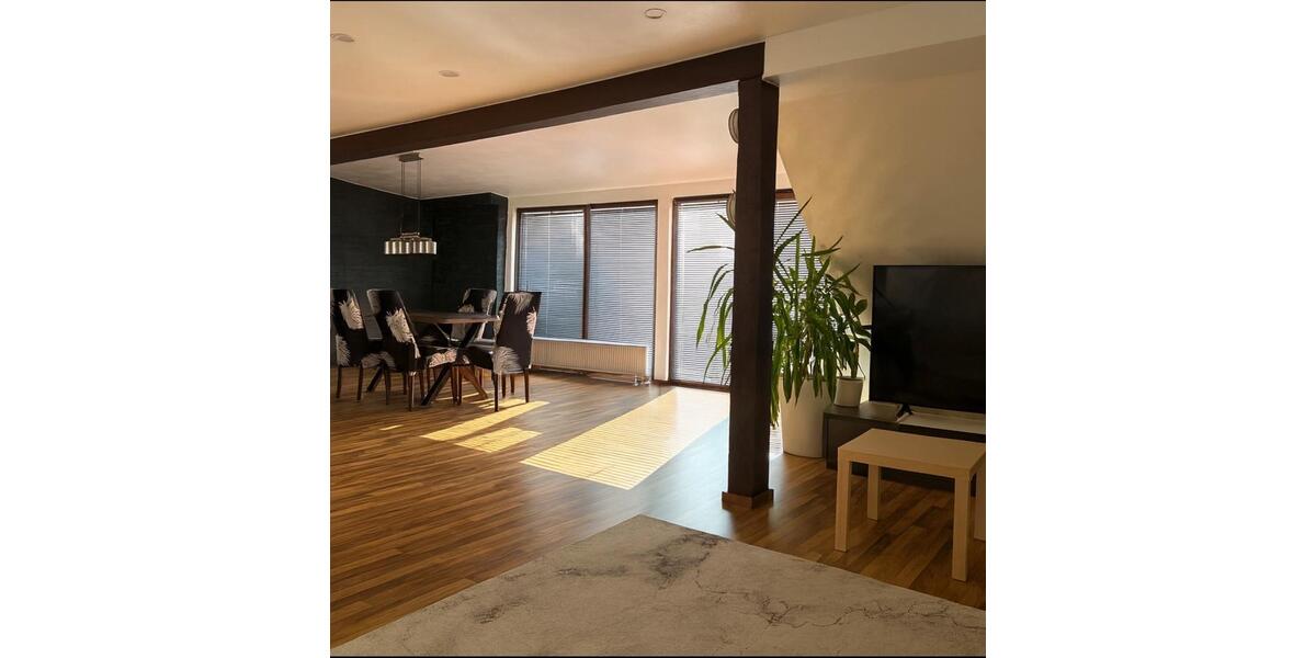 Dachgeschoßwohnung Villingen-Schwenningen Schwenningen - 4 Zimmer, 128 m&sup2;, 239.000&euro; | Angebot:26378749