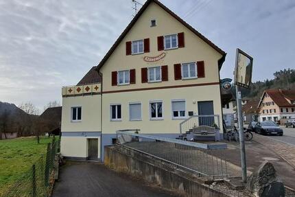 Wohnung Epfendorf - 3 Zimmer, 91 m&sup2;, 950&euro; | Angebot:25783456