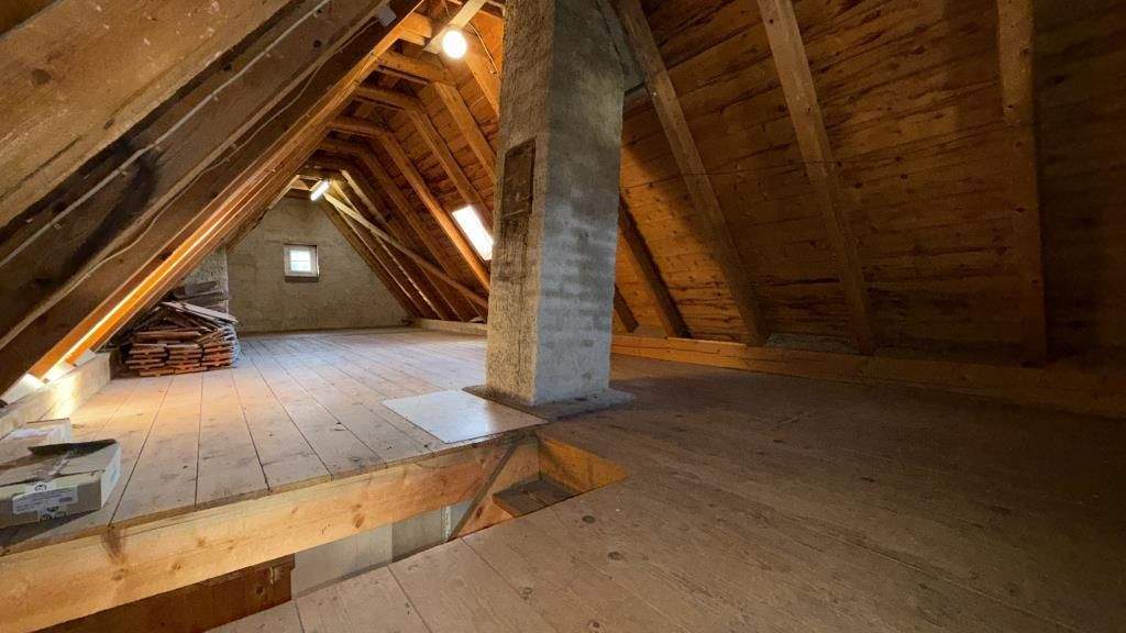 Mehrfamilienhaus, Wohnhaus St. Georgen Peterzell - 9 Zimmer, 185 m&sup2;, 260.000&euro; | Angebot:25701098