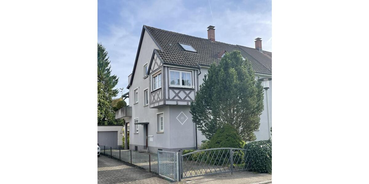 Doppelhaushälfte Villingen-Schwenningen Schwenningen - 9.5 Zimmer, 202 m&sup2;, 480.000&euro; | Angebot:25882358