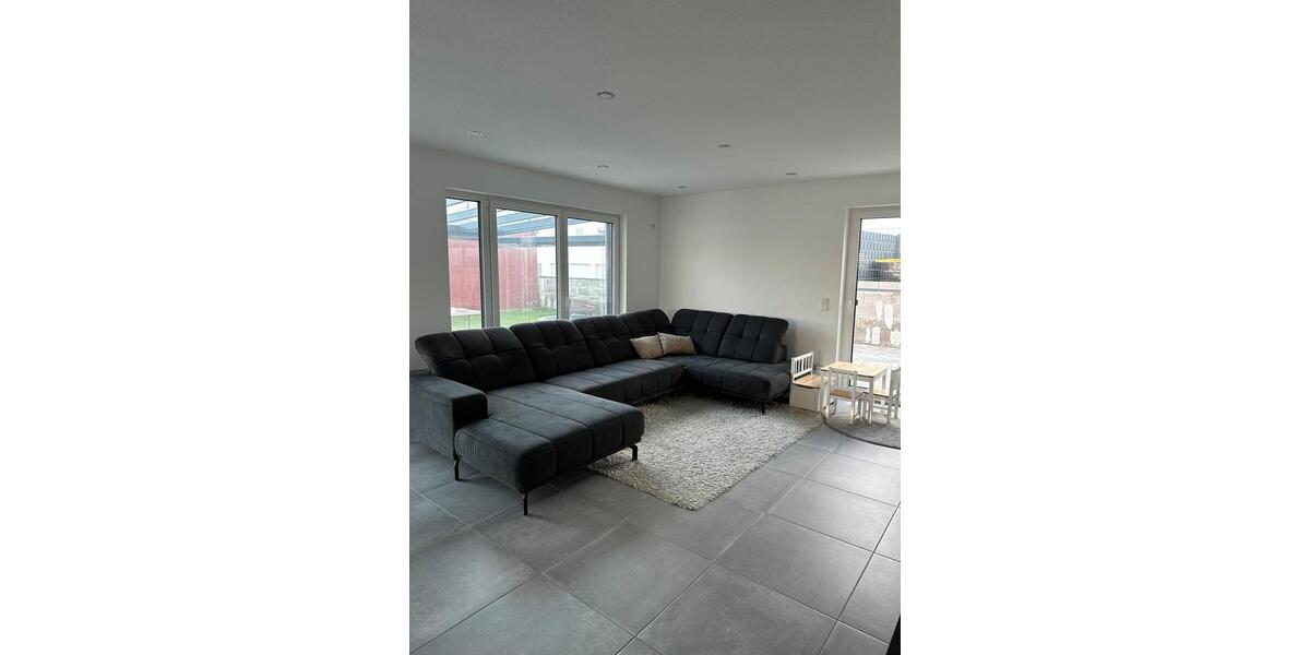 Einfamilienhaus Trossingen - 6 Zimmer, 180 m&sup2;, 775.000&euro; | Angebot:24241048