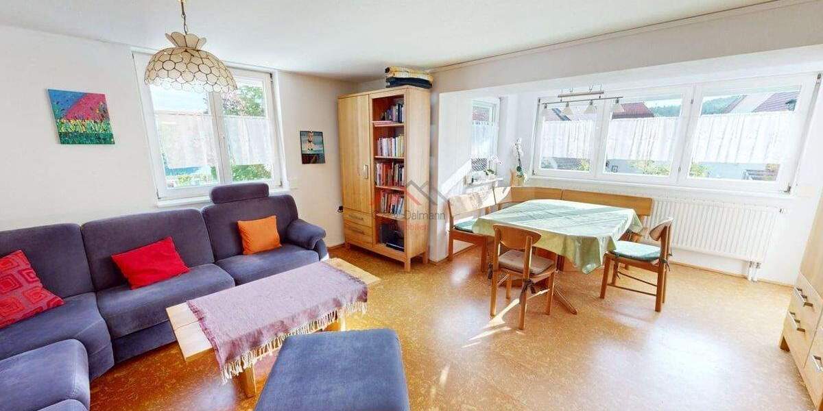 Etagenwohnung Tuttlingen / Möhringen Möhringen - 4 Zimmer, 111 m&sup2;, 199.000&euro; | Angebot:25674000