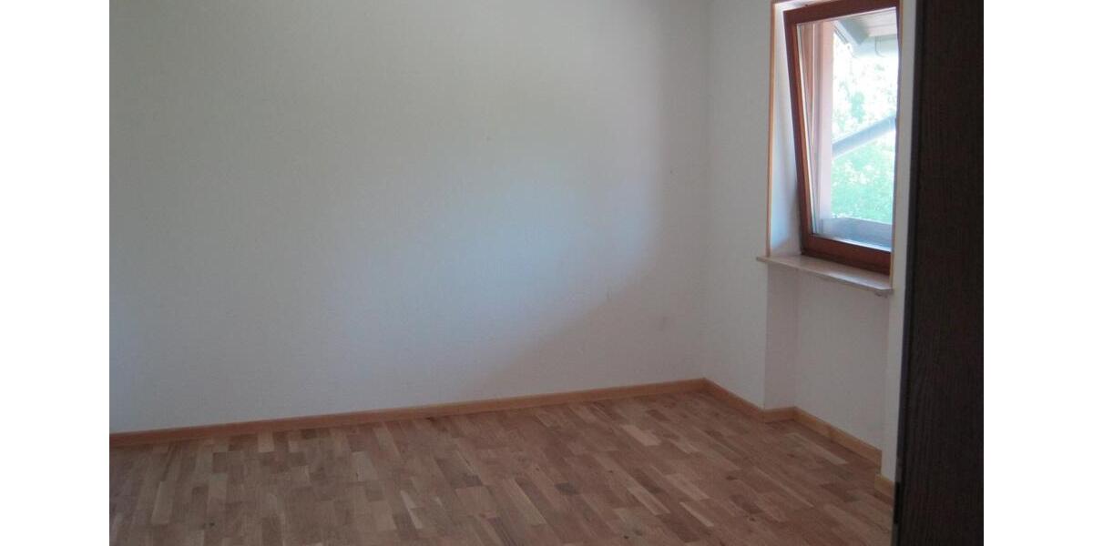 Doppelhaushälfte Löffingen - 3 Zimmer, 80 m&sup2;, 800&euro; | Angebot:26547919