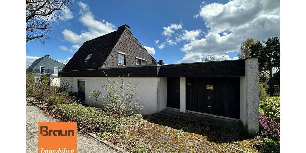 Mehrfamilienhaus, Wohnhaus Sankt Georgen im Schwarzwald Stadtgebiet - 5 Zimmer, 150 m&sup2;, 295.000&euro; | Angebot:26512820