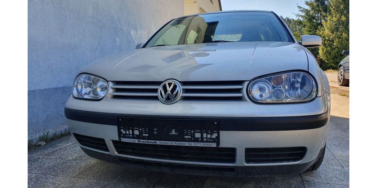 VW Golf 45.360 km 3.999 &euro; Zimmern-Stetten 78658