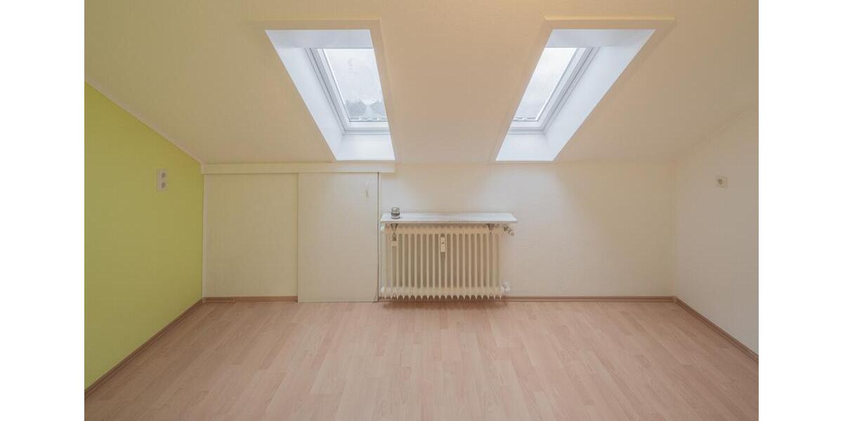 Dachgeschoßwohnung Mönchweiler - 3 Zimmer, 82 m&sup2;, 810&euro; | Angebot:24126601