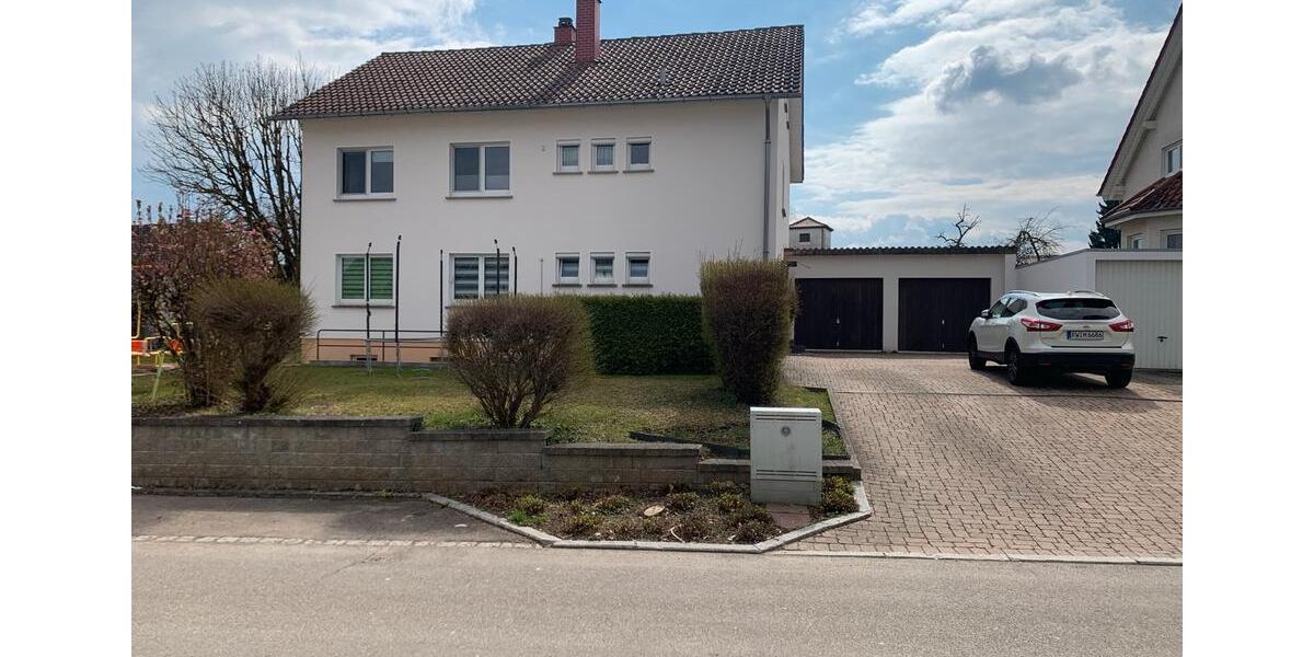 Mehrfamilienhaus, Wohnhaus Zimmern ob Rottweil - 12 Zimmer, 160 m&sup2;, 430.000&euro; | Angebot:25854207