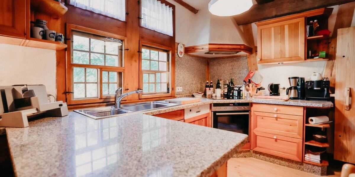 Mehrfamilienhaus, Wohnhaus Zimmern ob Rottweil Stetten - 9 Zimmer, 323 m&sup2;, 695.000&euro; | Angebot:25742602