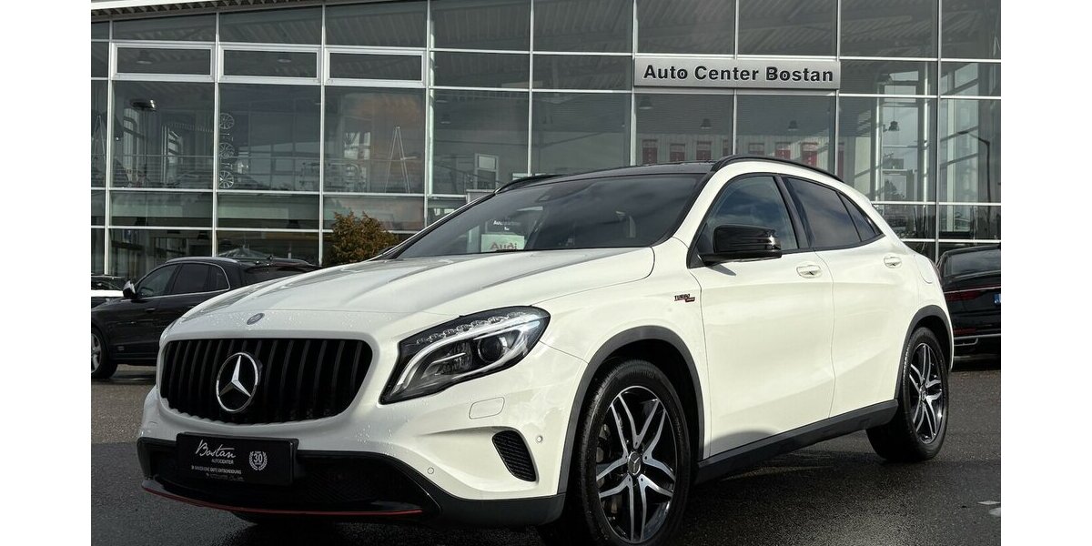 Mercedes-Benz GLA 250 4Matic NIGHT/BI-XENON/PANO/NAVI/MEMORY 138.187 km 15.900 &euro; Villingen-Schwenningen 78054