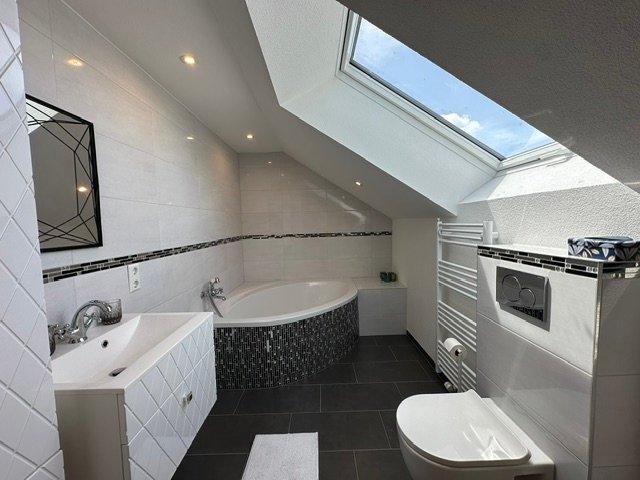 Doppelhaushälfte Rottweil - 6 Zimmer, 128 m&sup2;, 440.000&euro; | Angebot:26829272