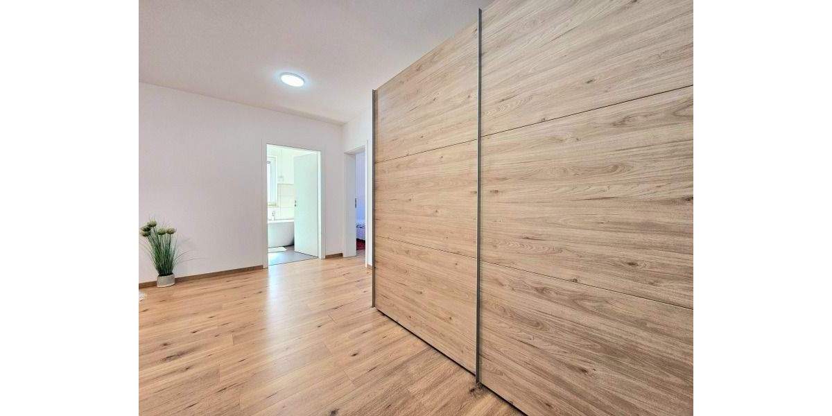 Mehrfamilienhaus, Wohnhaus Oberndorf a.N. Hochmössingen - 9 Zimmer, 283 m&sup2;, 699.000&euro; | Angebot:25778038