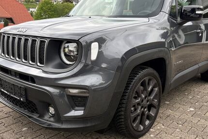 Jeep Renegade 16.460 km 23.750 &euro; Bonndorf-Wellendingen 79848