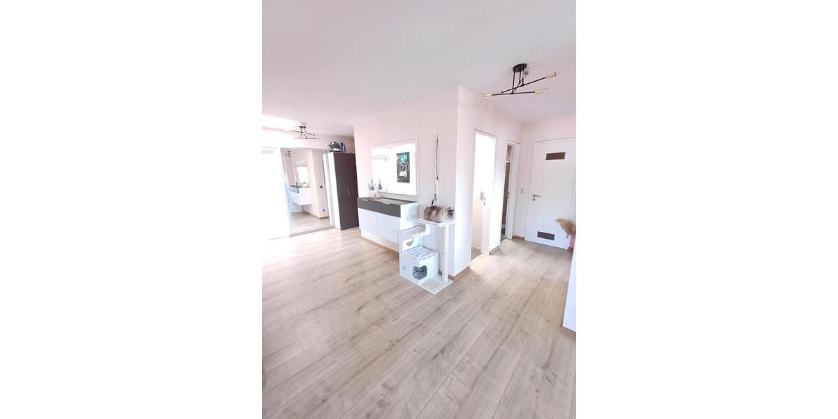 Etagenwohnung Oberndorf am Neckar - 4.5 Zimmer, 111 m&sup2;, 295.000&euro; | Angebot:23845909