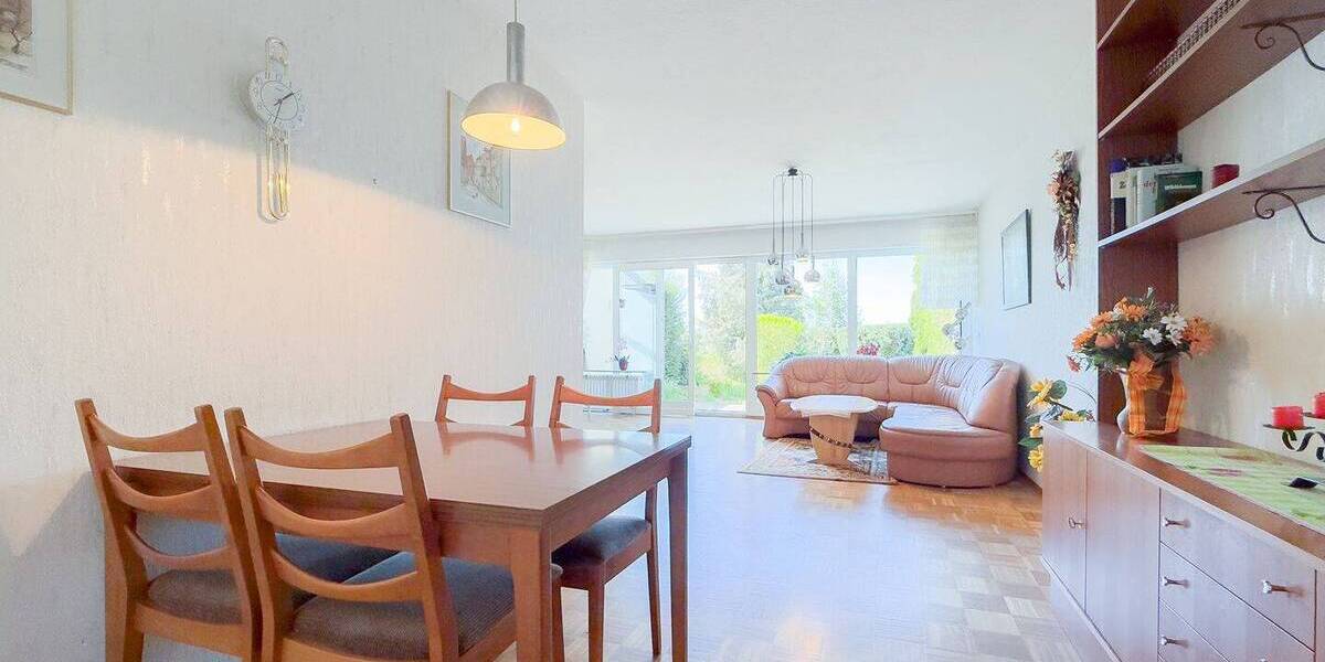 Reihenmittelhaus Villingen-Schwenningen Villingen - 4 Zimmer, 106 m&sup2;, 298.000&euro; | Angebot:26502022