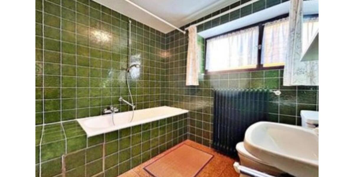 Etagenwohnung Aichhalden - 2.5 Zimmer, 66 m&sup2;, 600&euro; | Angebot:25483468