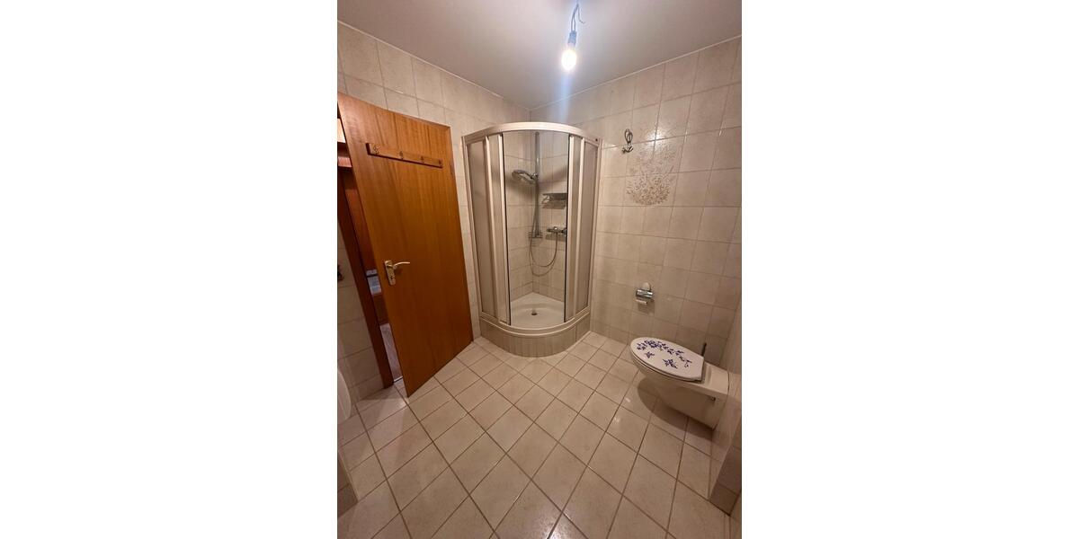 Etagenwohnung Tuttlingen - 3.5 Zimmer, 82 m&sup2;, 1.000&euro; | Angebot:25636804