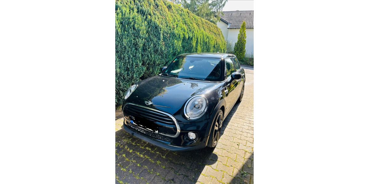 Mini Cooper 86.117 km 9.900 &euro; Geisingen 78187