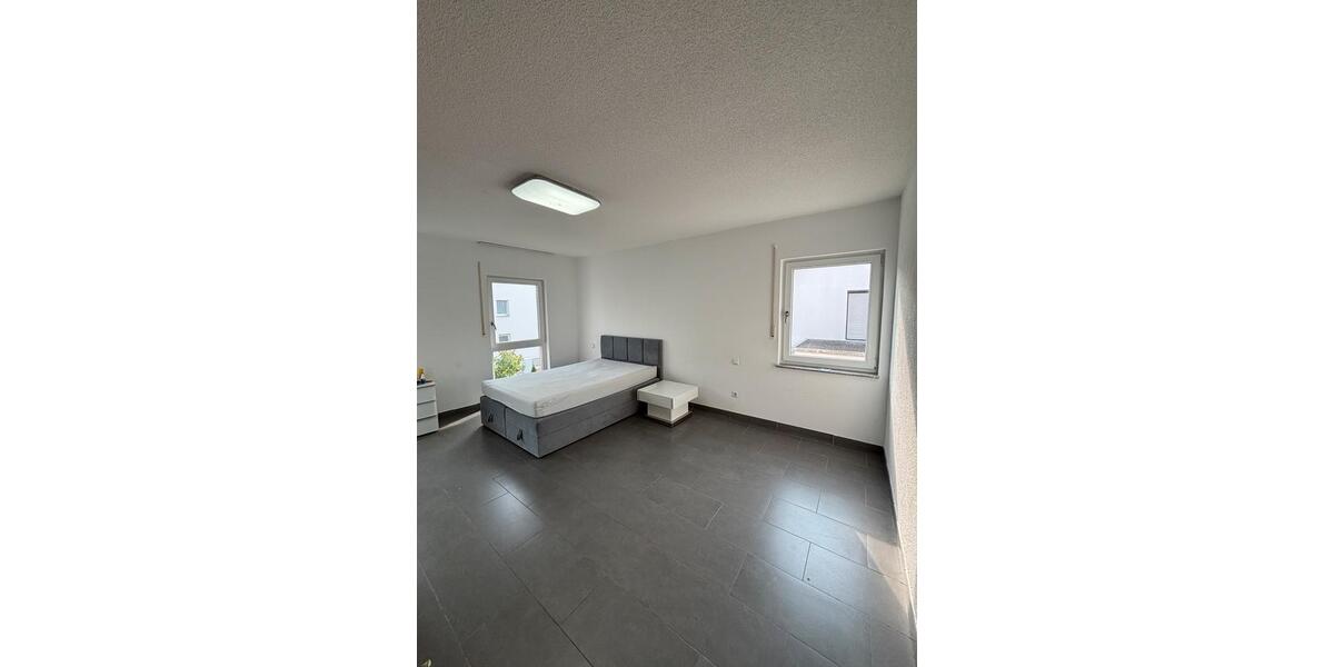 Mehrfamilienhaus, Wohnhaus Villingen-Schwenningen Schwenningen - 9 Zimmer, 300 m&sup2;, 779.000&euro; | Angebot:25182990