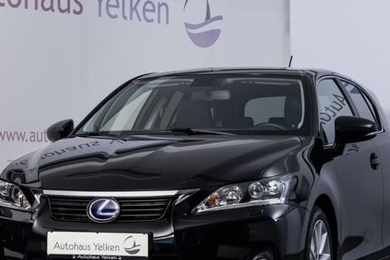 Lexus CT 200h 64.260 km 15.990 &euro; Spaichingen 78549