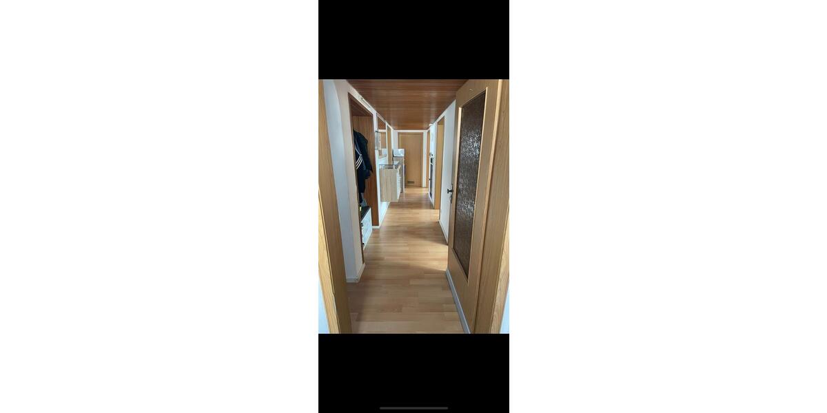 Mehrfamilienhaus, Wohnhaus Zimmern ob Rottweil - 12 Zimmer, 160 m&sup2;, 430.000&euro; | Angebot:25854207